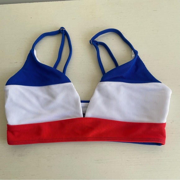 New! Beach Riot Red White Blue Colorblock Swim Bikini Top 22684 - Picture 2 of 7